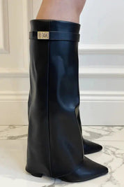 Elegant Women's Chelsea Boots in Black Leather or Suede – Slim Design for Comfortable All-Day Wear 9