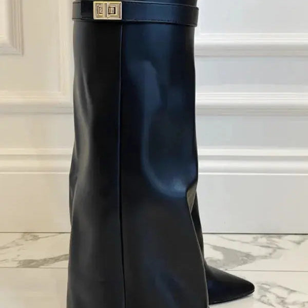 Elegant Women's Chelsea Boots in Black Leather or Suede – Slim Design for Comfortable All-Day Wear 9