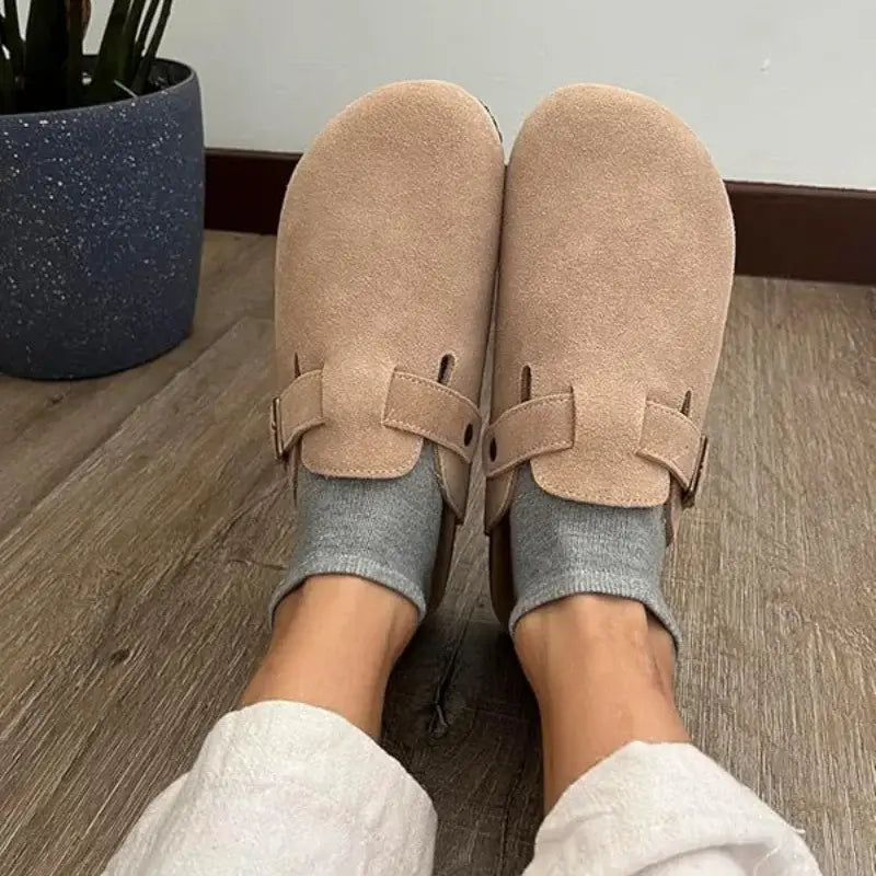 Tessa Clogs | Suede, Ergonomic Sole